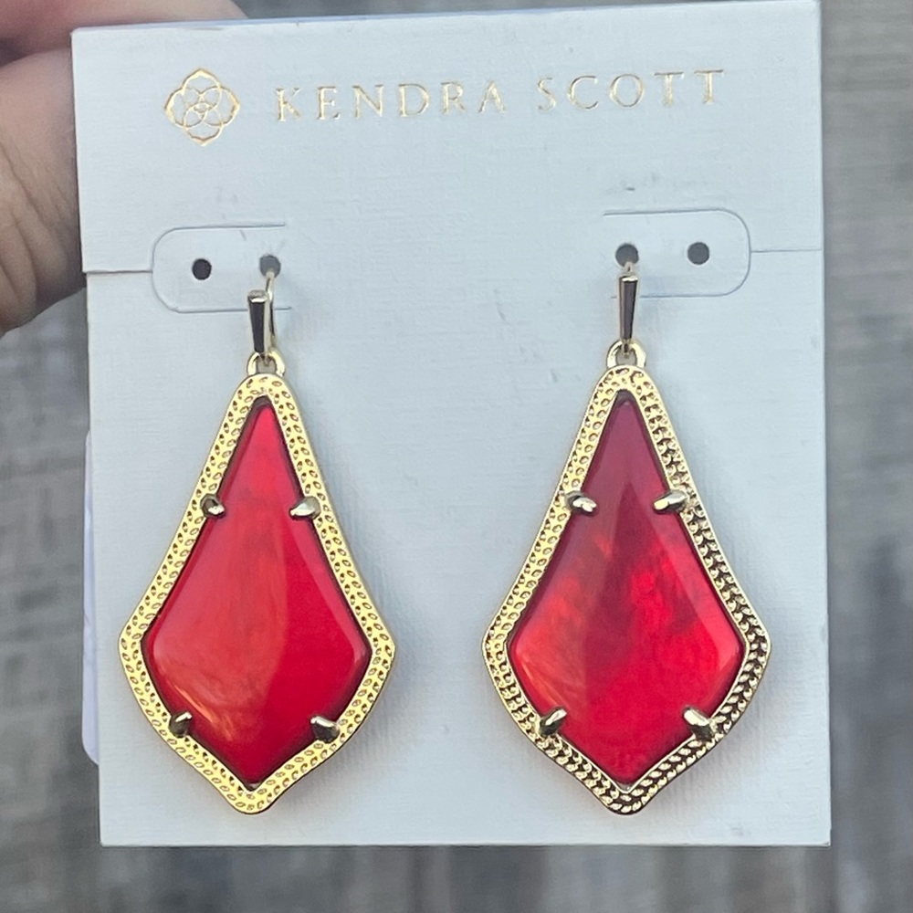 Kendra Scott red illusion Alex